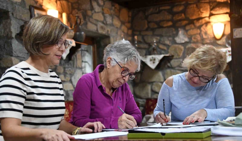 Osmangazi’de minyatür sanatı kadın eliyle hayat buluyor