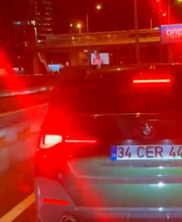 Bakırköy’de bir maganda trafikte tartıştığı kadın sürücüyü böyle darp etti