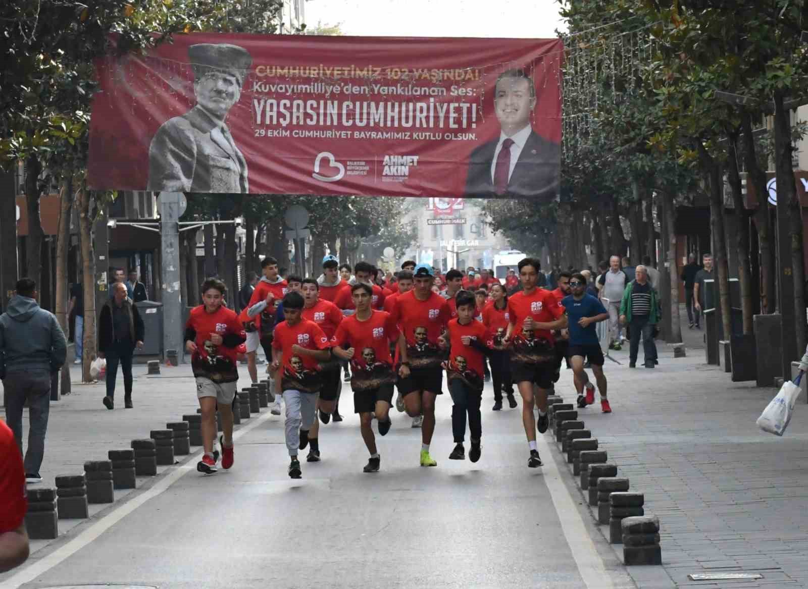 Balıkesir’de Cumhuriyet Bayramı etkinlikleri gerçekleştirildi