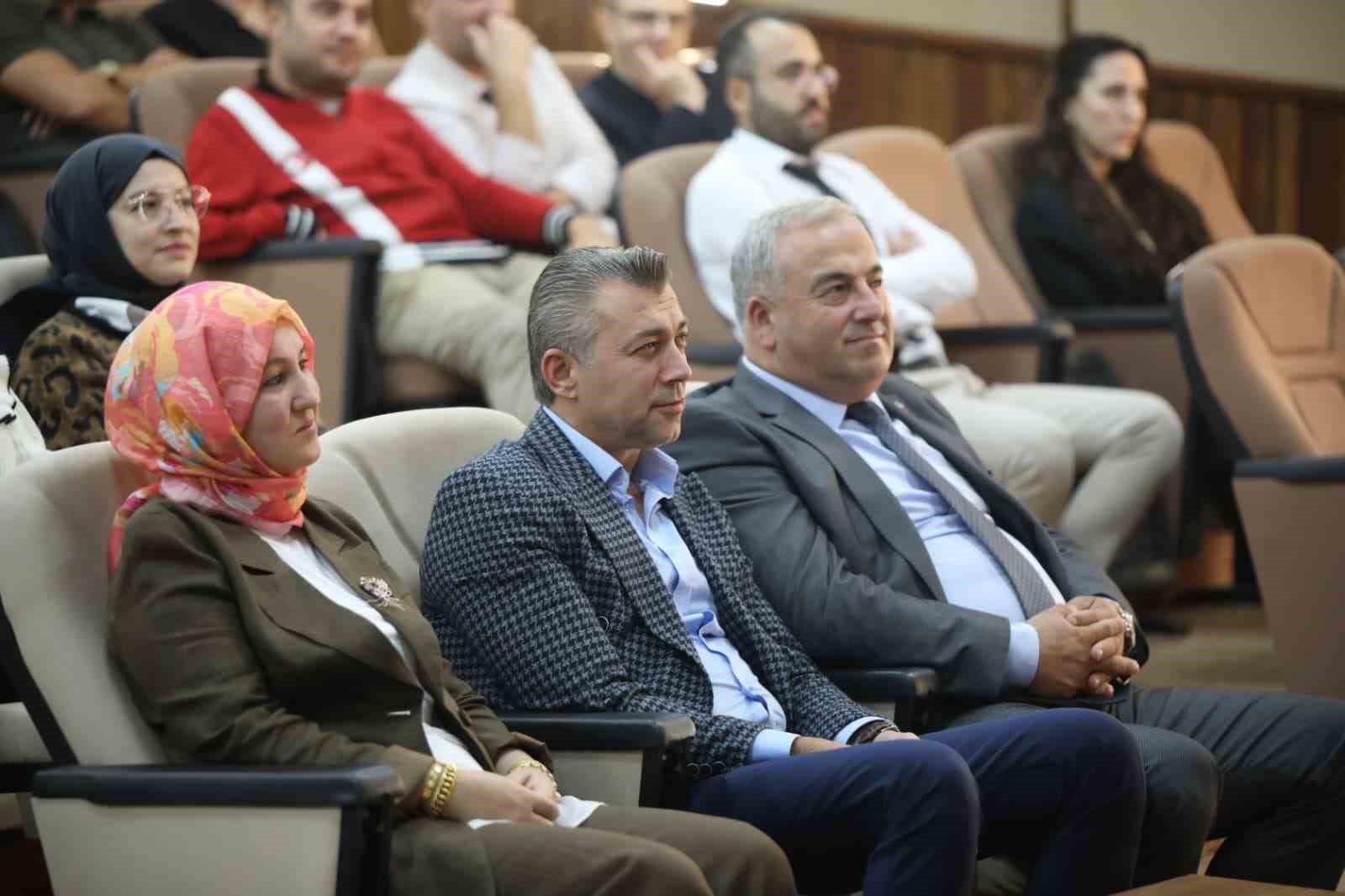 Erenler’de afet bilinci eğitimleri sürüyor