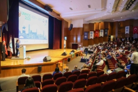 BUÜ’de geleceğin mesleki eğitimi görüşüldü