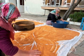 Balıkesirli kadınlar imece usulüyle kışa hazırlanıyor