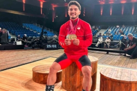 Muhammed Furkan Özbek, dünya şampiyonu oldu