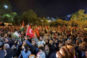 İsrail’in Sumud Filosu’a müdahalesinin ardından ABD Konsolosluğu önünde protesto edildi