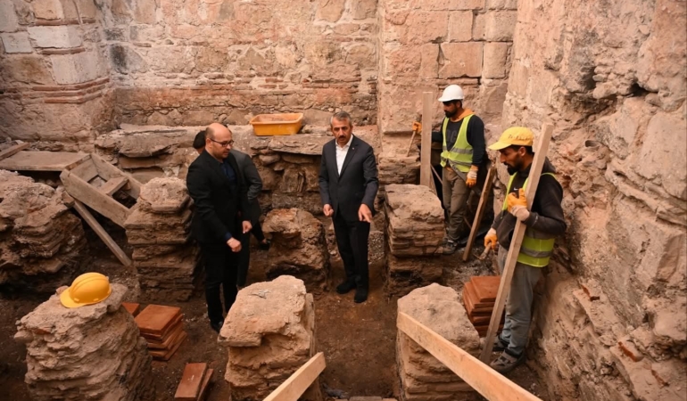 Toprak altından çıkan hazine "Gazimihal Hamamı"
