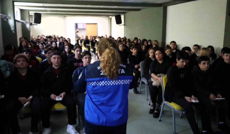 Zabıta ekipleri bu kez eğitim için sahada