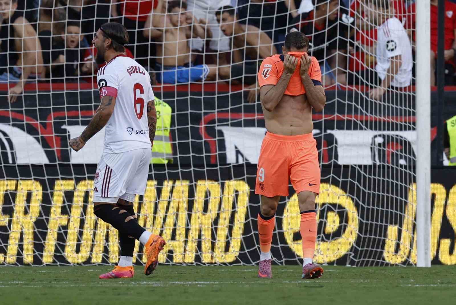 Barcelona, sezonun ilk mağlubiyetini farklı kaybederek aldı