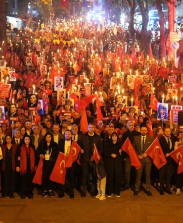 Kartal Cumhuriyet’in 102. yılında tek yürek oldu