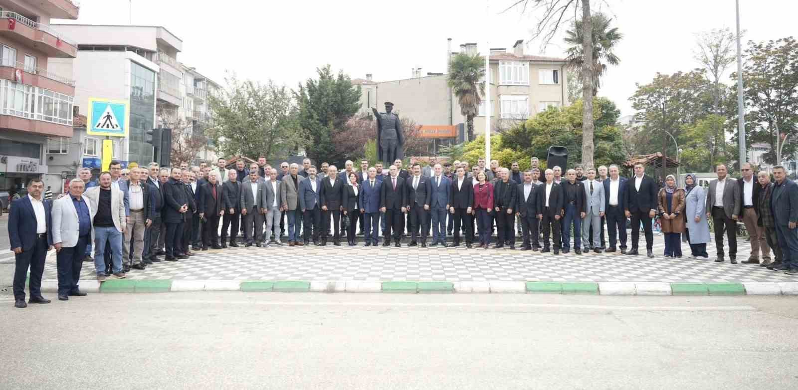 Başkan Ercan Özel: "Muhtarlarımız, demokrasimizin ilk halkasıdır"