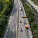 Anadolu Otoyolu’nu kilitleyen kaza: Kontrolden çıkan kamyonet yan yattı