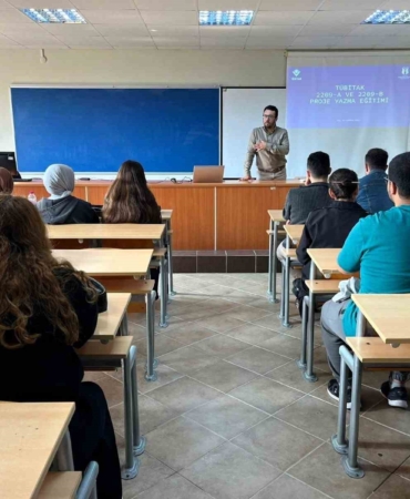 SUBÜ’de TÜBİTAK proje yazım eğitimi verildi