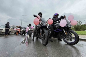 Motorları farkındalık için çalıştı: Meme kanserine karşı gaz açtılar