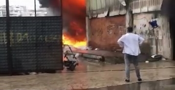 Geri dönüşüm atölyesi ateş topuna döndü