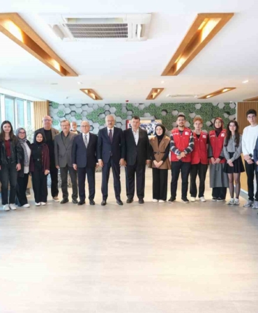 Bursa Cumhuriyet Başsavcısı Ramazan Solmaz Mudanya Üniversitesi’nde gençlerle buluştu