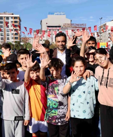 Bağcılar’da Gençlik ve Spor Festivali coşkusu