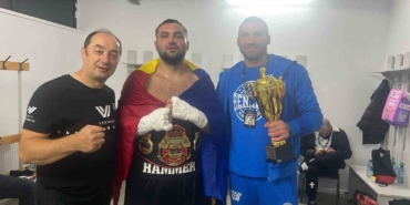 Türk kulübünün boksörlerinden Romanya’da iki nakavt