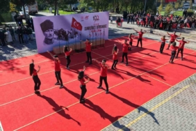 Sultangazi’de Cumhuriyet coşkusu