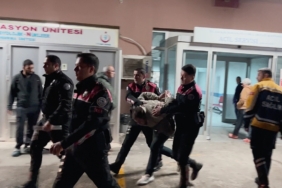 Kendisini dolandırdığını iddia ettiği arkadaşını silahla vurdu