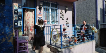 Üsküdar’daki "90’lar Evi’ ziyaretçilerini zamanda yolculuğa çıkarıyor