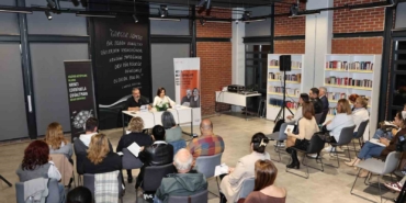 Koza Buluşmaları’nda kadına yönelik şiddet ve edebiyat konuşuldu
