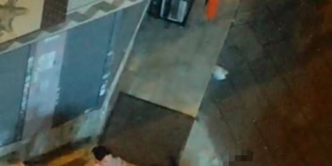 Bahçelievler’de 2 kişi birbirine yumruklarla saldırdı: O anlar kameraya yansıdı