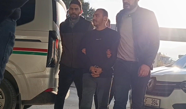 Kardeşinin ölümüne sebep olan sürücüyü yaralayan ağabey yakalandı