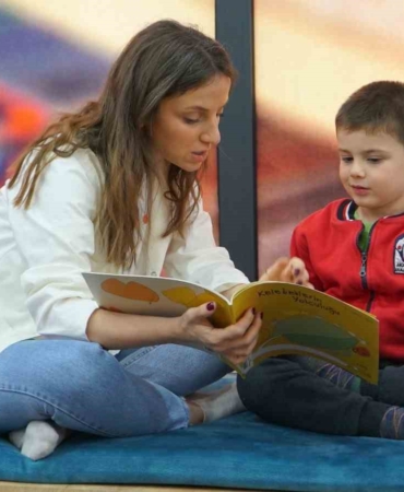 Emniyetevleri Çocuk Kütüphanesi minik ziyaretçilerini ağırlıyor