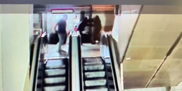 Taksim’de kan donduran cinayet: Para vermeyince bıçaklandı