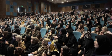 Esenyurt’ta sanat dolu bir akşam: Hayati İnanç’tan "Hayata Şiirden Bakmak" söyleşisi