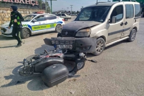 Motosiklet sürücüsü yaralandı