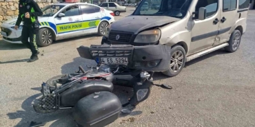 Motosiklet sürücüsü yaralandı