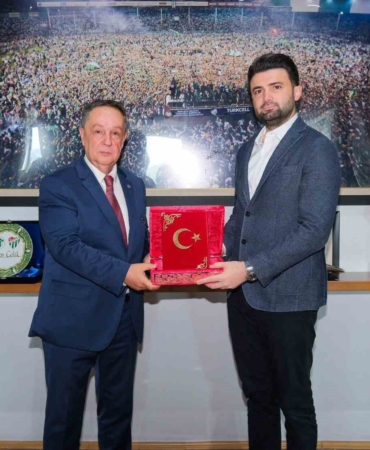 Bursaspor’a verilen cezaya tepkiler dinmiyor