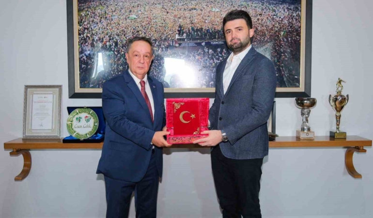 Bursaspor’a verilen cezaya tepkiler dinmiyor