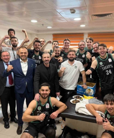 Sakarya Büyükşehir Basketbol, Ankara’dan galibiyetle döndü