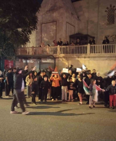 Üsküdar’da McDonald’s şubesi açılmasını istemeyen mahalleliden protesto