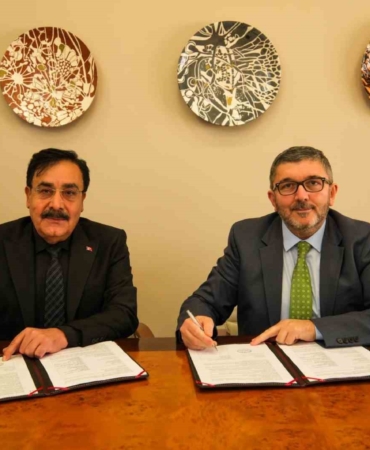 BŞEÜ’de öğrenciler Gençlik Programı ile hem okuyup hem çalışabilecek