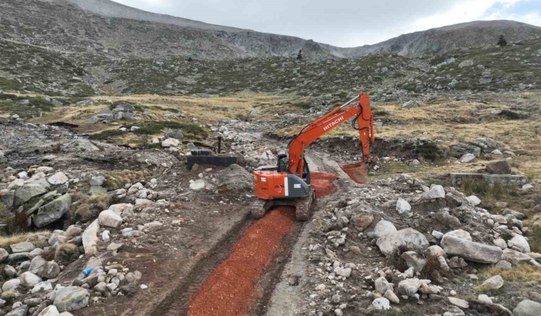 Uludağ’ın içme suyu hattı yenilendi