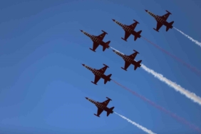 Türk Yıldızları Bandırma semalarında