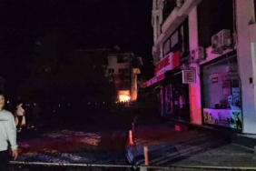 Balıkesir Sındırgı’da 6.1’lik depremde üç bina yıkıldığı öğrenildi