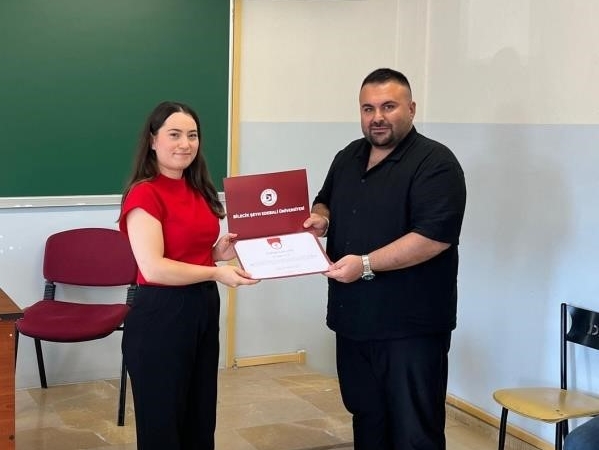 Bilecik’te ‘Bir Mezun Bir Hikâye’ söyleşisi öğrencilerle buluştu