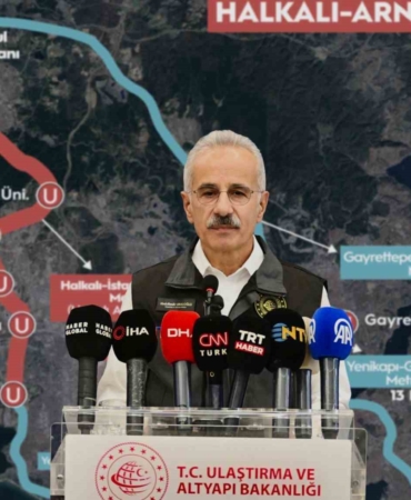 Bakan Uraloğlu: "Hattımızın tamamını 2026 yılının ilk çeyreğinde hizmete almayı hedefliyoruz"