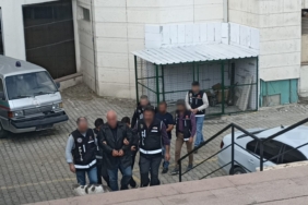 Edremit’teki seri cinayet soruşturmasında 3 kişi adliyeye sevk edildi