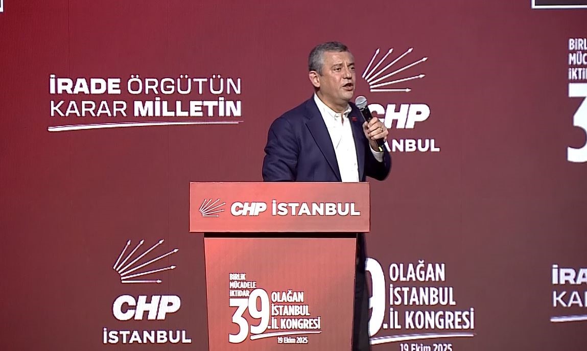 CHP Genel Başkanı Özel: "Birileri kızılcık şerbeti içerken kan kusan arkadaşlarımsa, susmayacağım"