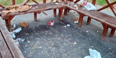 Sahil keyfi çöplüğe döndü: Vatandaş cezai işlem istiyor