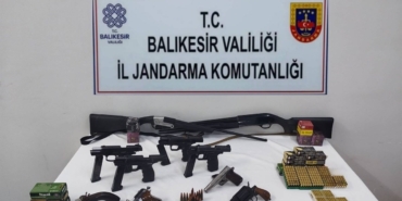 Balıkesir’de kaçakçılık operasyonu: 18 şüpheli yakalandı