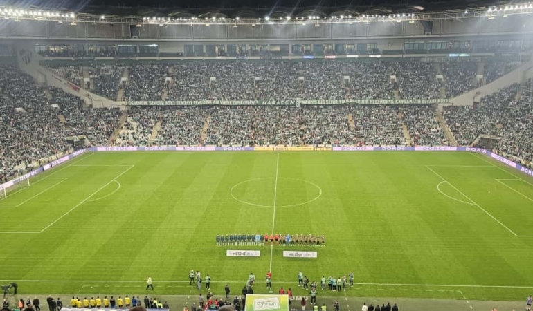 Bursaspor sahasında Muş Spor ile 2-2 berabere kaldı