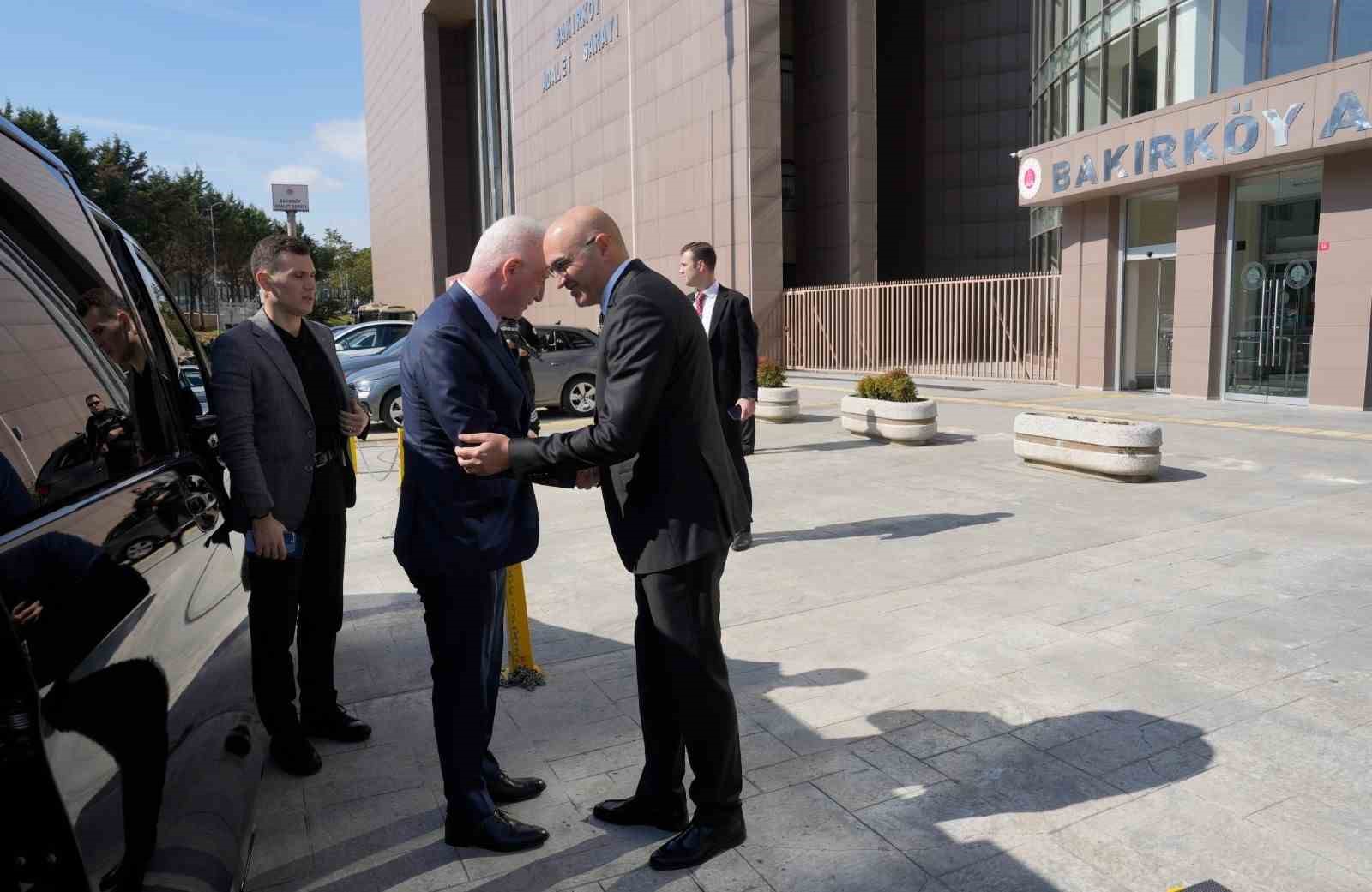 İstanbul Valisi Gül ve Bilecik Valisi Sözer’den Başsavcı Barış Duman’a ziyaret