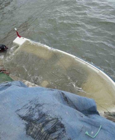 Edremit Körfezi’nde şiddetli lodos balıkçı teknelerini batırdı