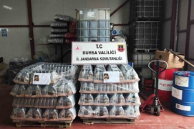 Bursa’da kaçak motor yağı üretimine operasyon