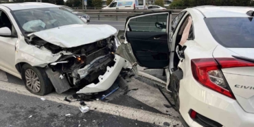 Bağcılar TEM Otoyolu’nda kaza: 4 yaralı